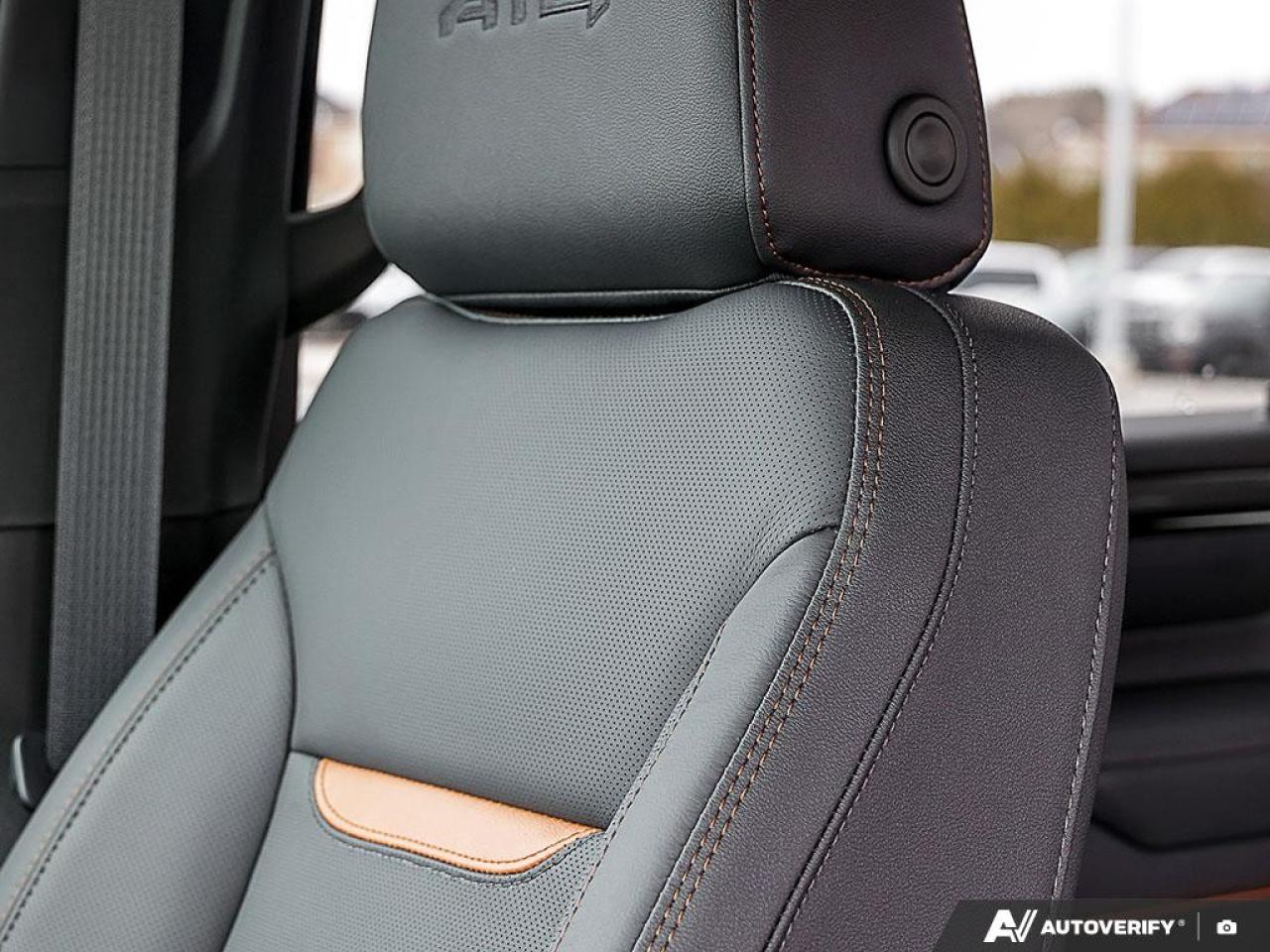 2026 GMC SIERRA 2500HD Crew Cab Standard Box 4-Wheel Drive AT4 Photo