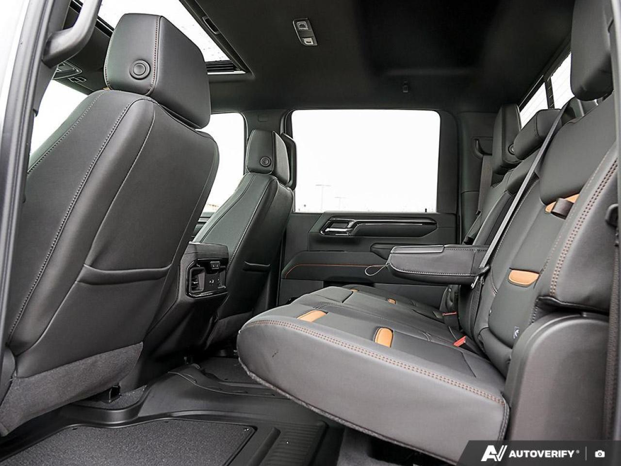 2026 GMC SIERRA 2500HD Crew Cab Standard Box 4-Wheel Drive AT4 Photo