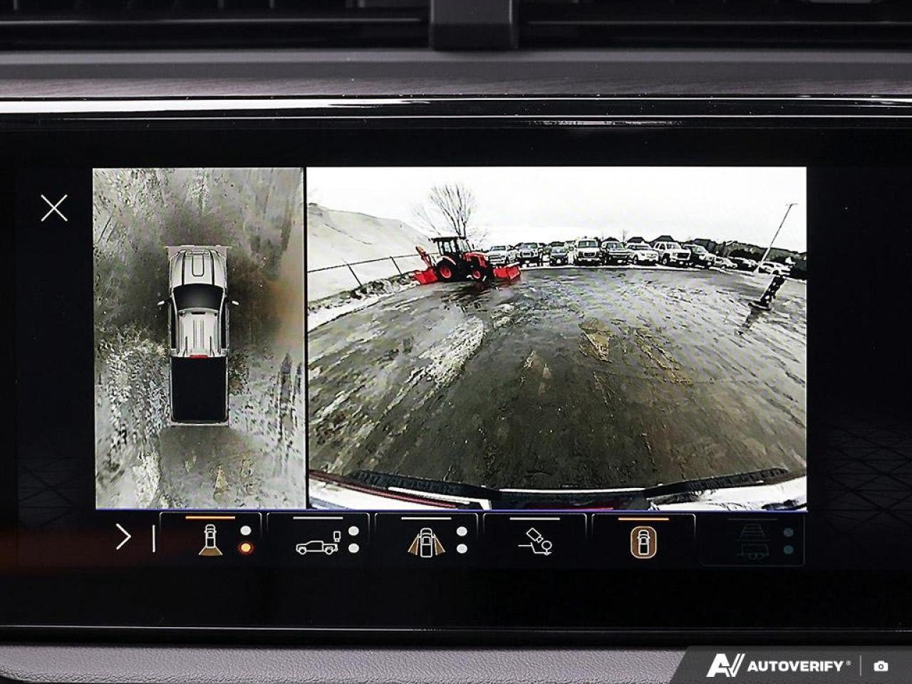 2026 GMC SIERRA 2500HD Crew Cab Standard Box 4-Wheel Drive AT4 Photo