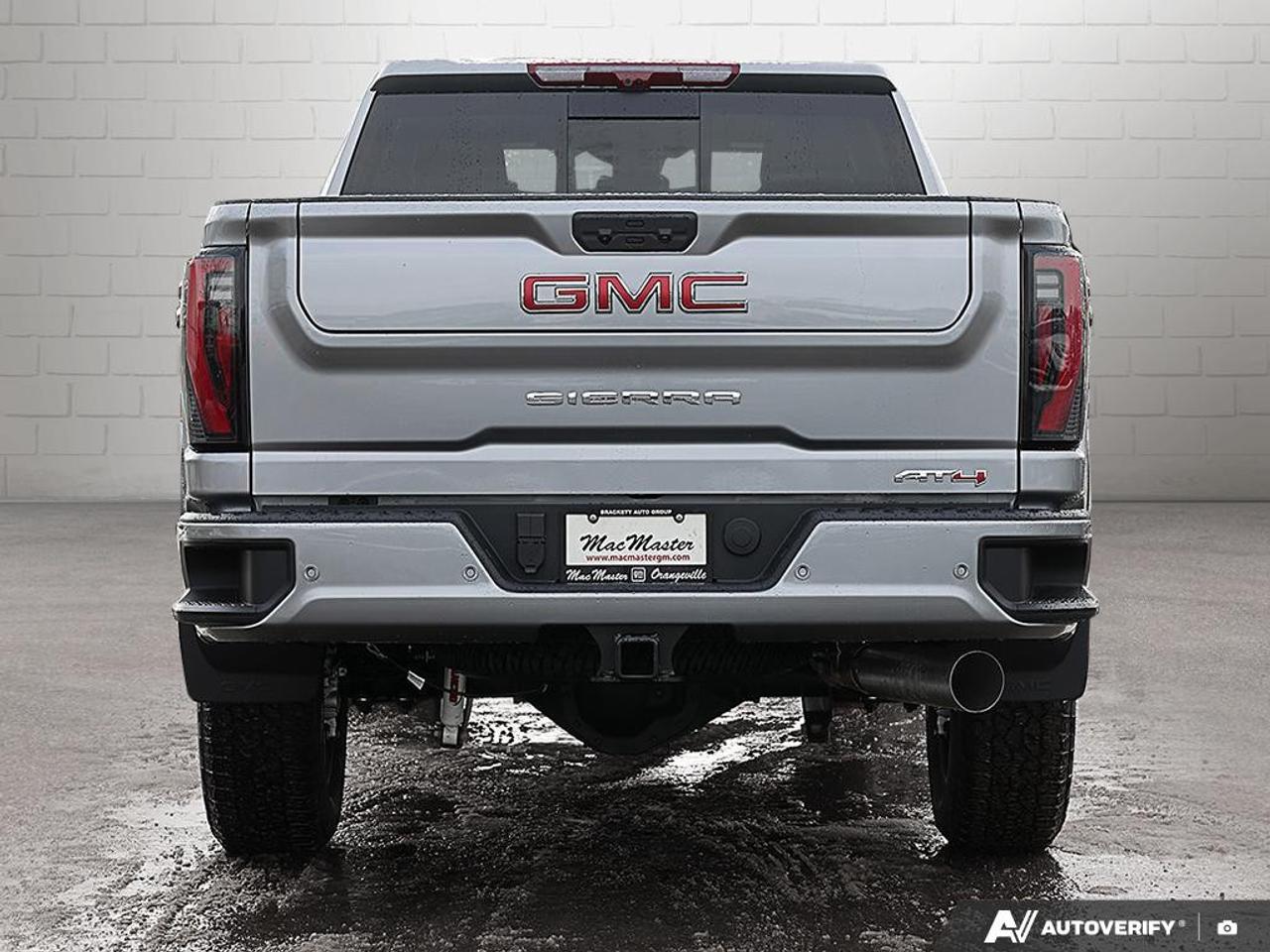 2026 GMC SIERRA 2500HD Crew Cab Standard Box 4-Wheel Drive AT4 Photo3