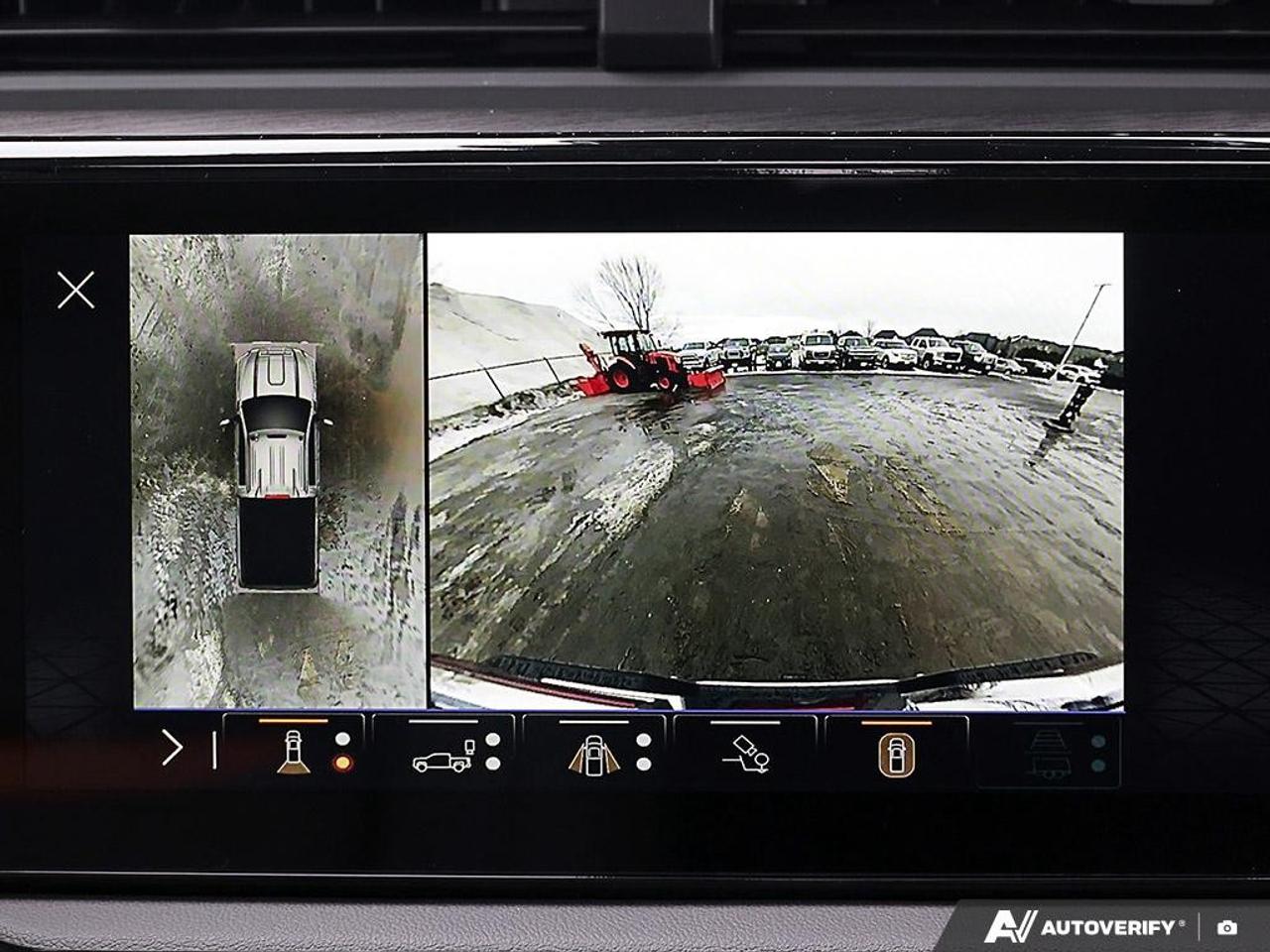 2026 GMC SIERRA 2500HD Crew Cab Standard Box 4-Wheel Drive AT4 Photo