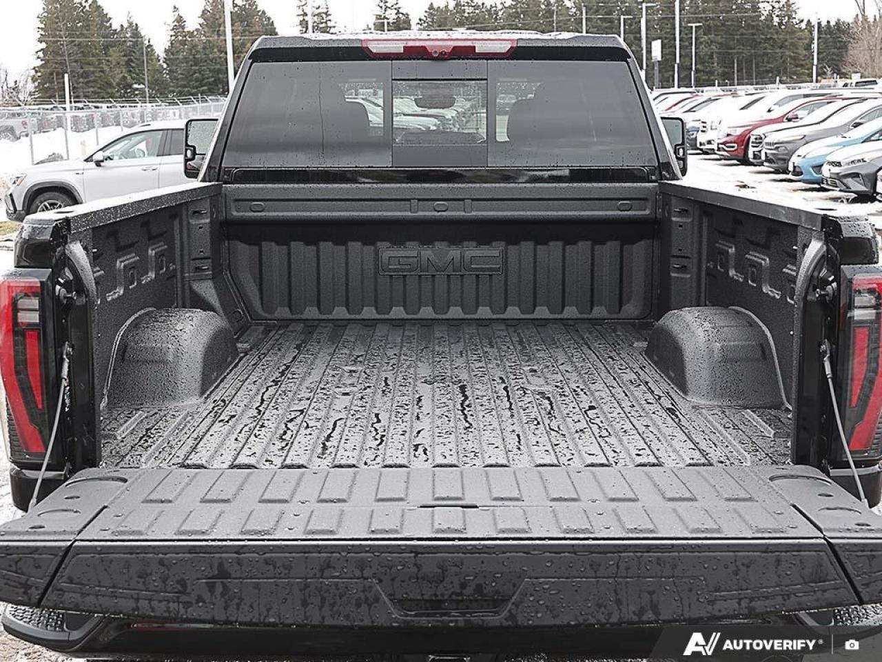 2026 GMC SIERRA 2500HD Crew Cab Standard Box 4-Wheel Drive AT4 Photo