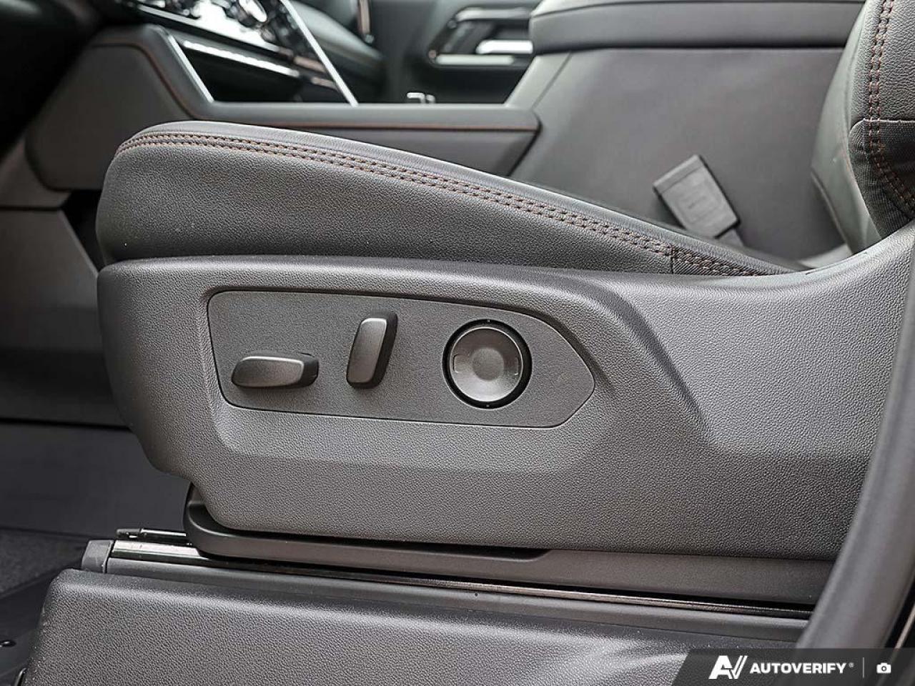 2026 GMC SIERRA 2500HD Crew Cab Standard Box 4-Wheel Drive AT4 Photo