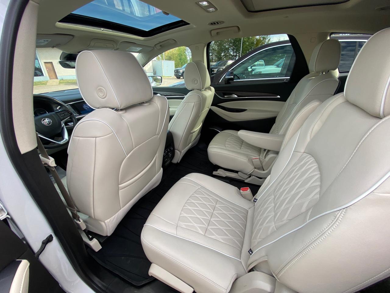 2022 Buick Enclave Avenir All-Wheel Drive Photo