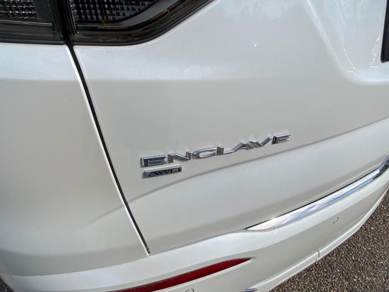 2022 Buick Enclave Avenir All-Wheel Drive Photo