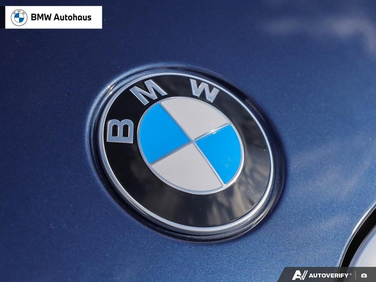 2023 BMW 3 Series 330i xDrive Sedan Photo