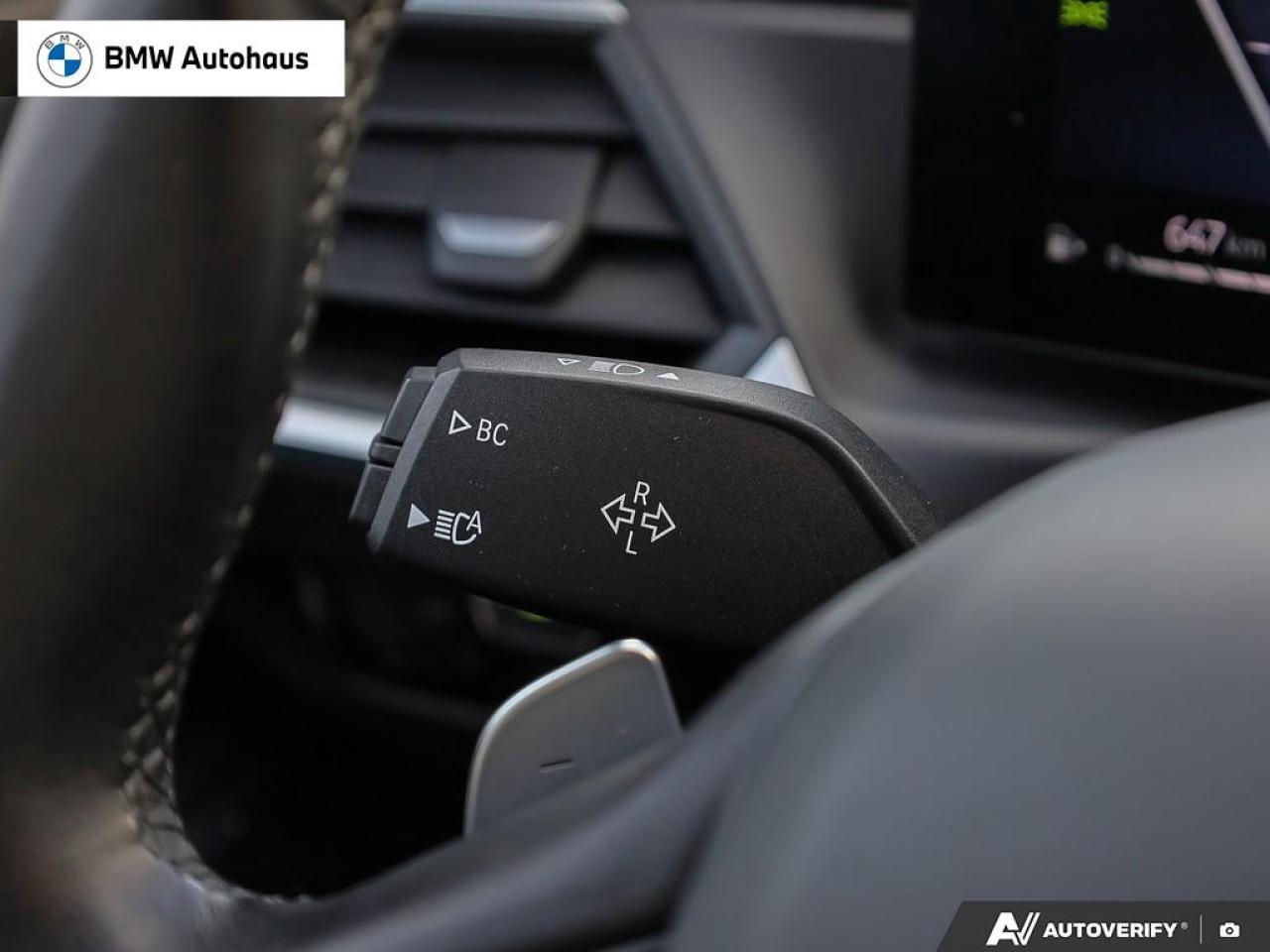 2023 BMW 3 Series 330i xDrive Sedan Photo