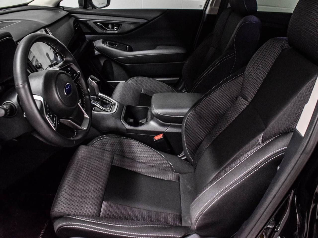 2025 Subaru Outback  Photo