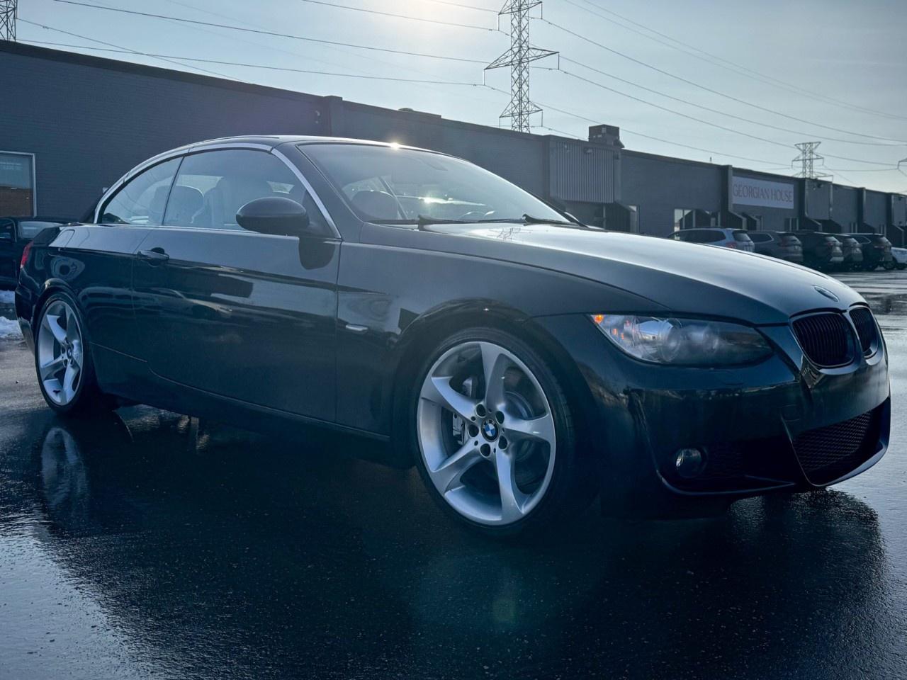 2007 BMW 3 Series Convertible / low kilometer / 6 speed / White interior Photo
