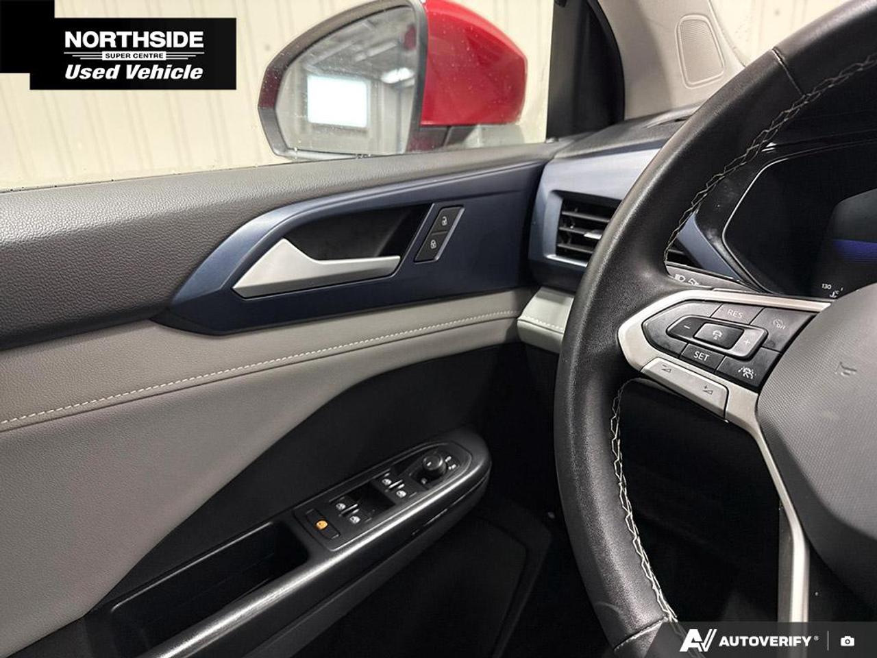 2024 Volkswagen Taos Comfortline 4dr Front-Wheel Drive Photo