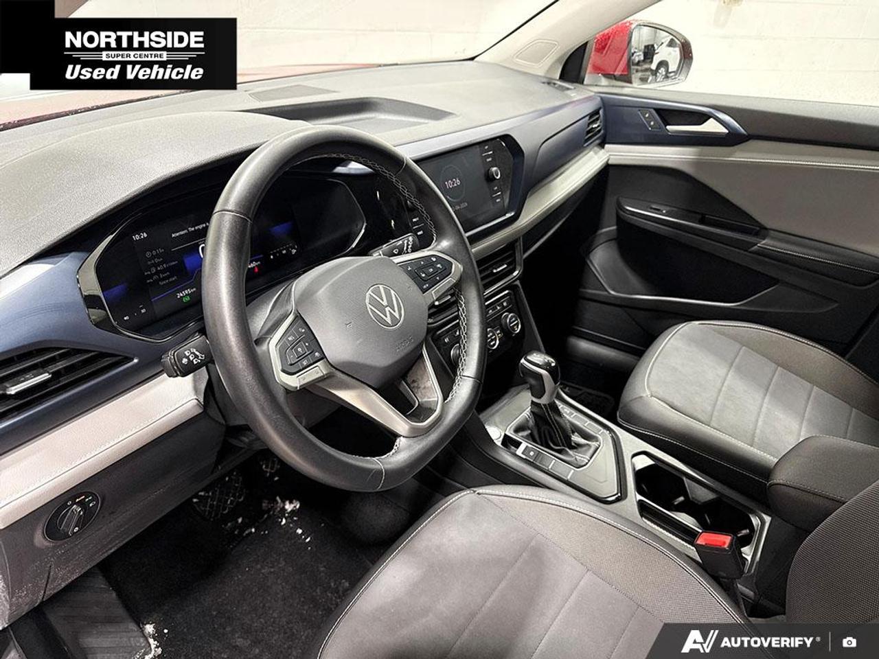 2024 Volkswagen Taos Comfortline 4dr Front-Wheel Drive Photo
