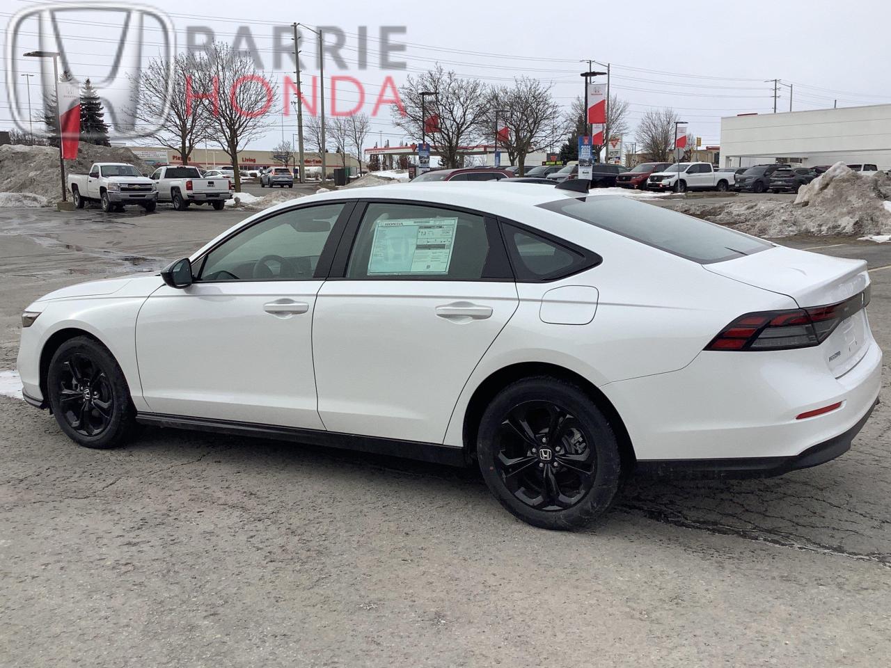 2025 Honda Accord SE 4dr Sedan Photo4