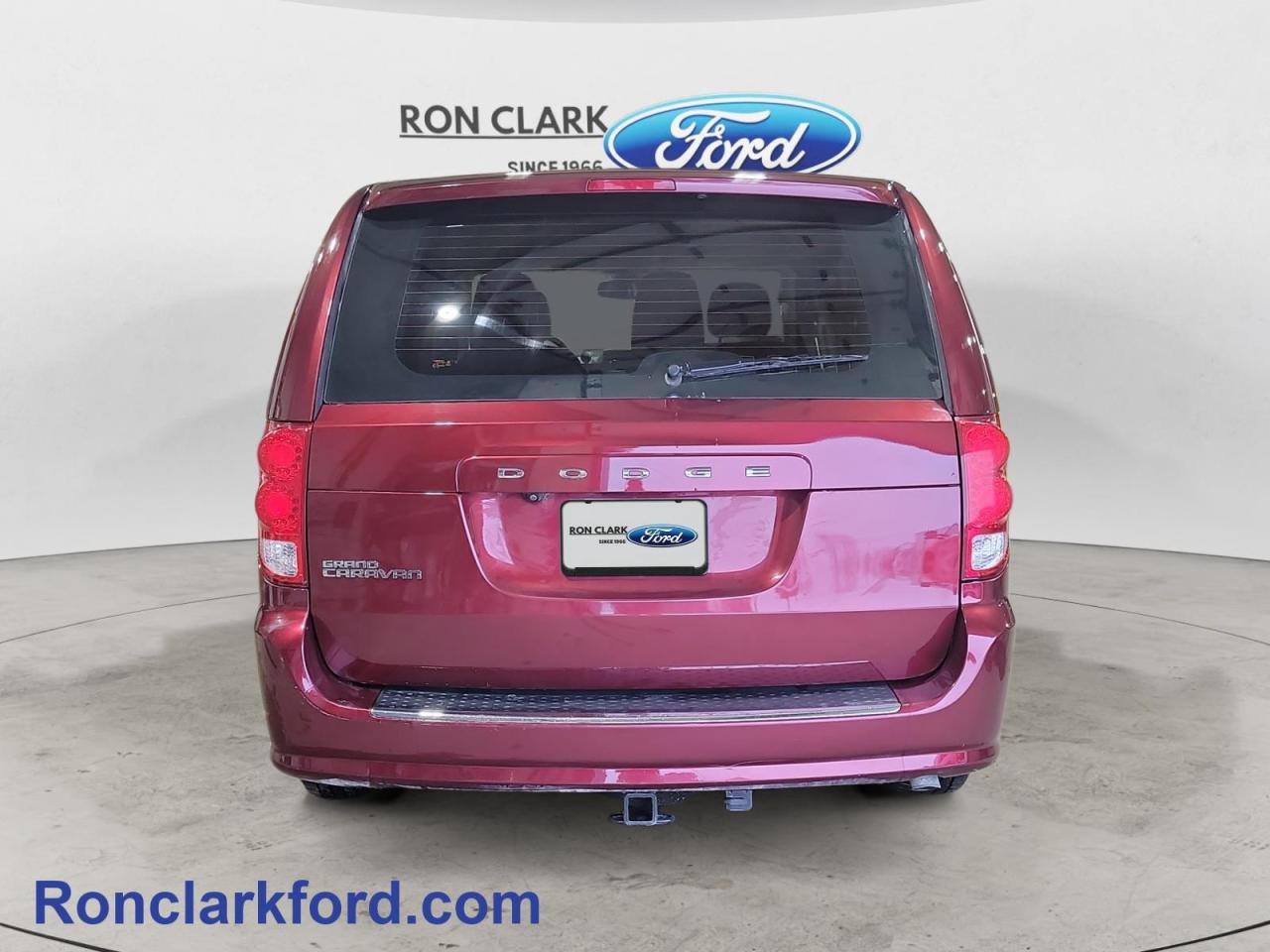 2019 Dodge Grand Caravan CVP/SXT Passenger Van Photo