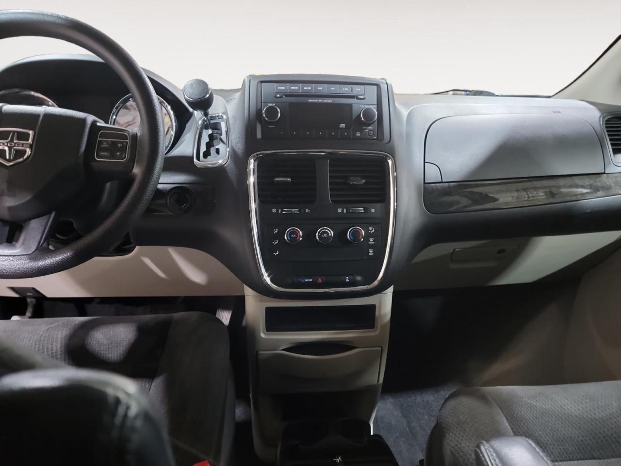 2019 Dodge Grand Caravan CVP/SXT Passenger Van Photo