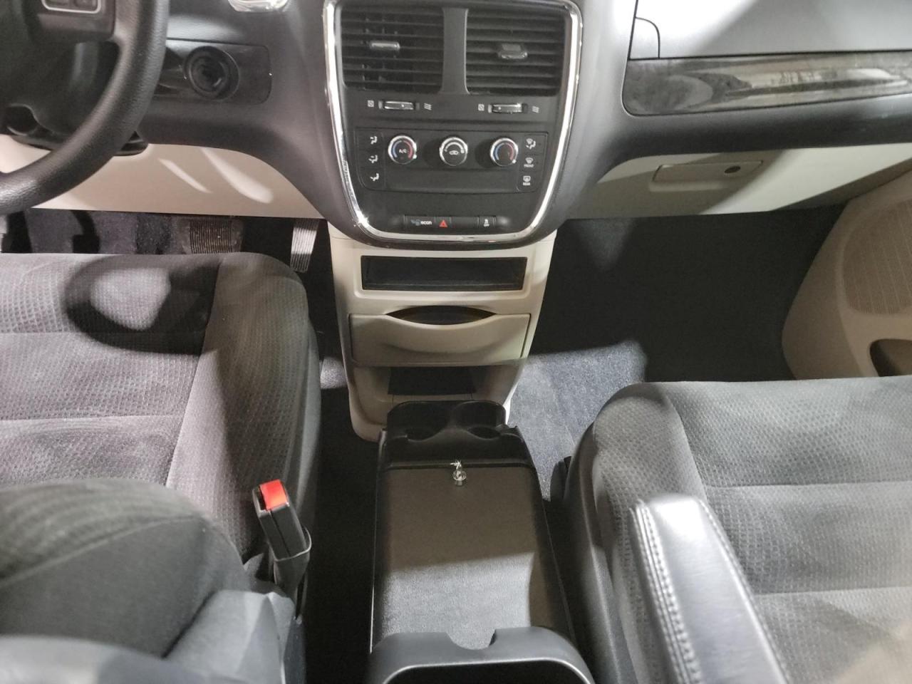 2019 Dodge Grand Caravan CVP/SXT Passenger Van Photo