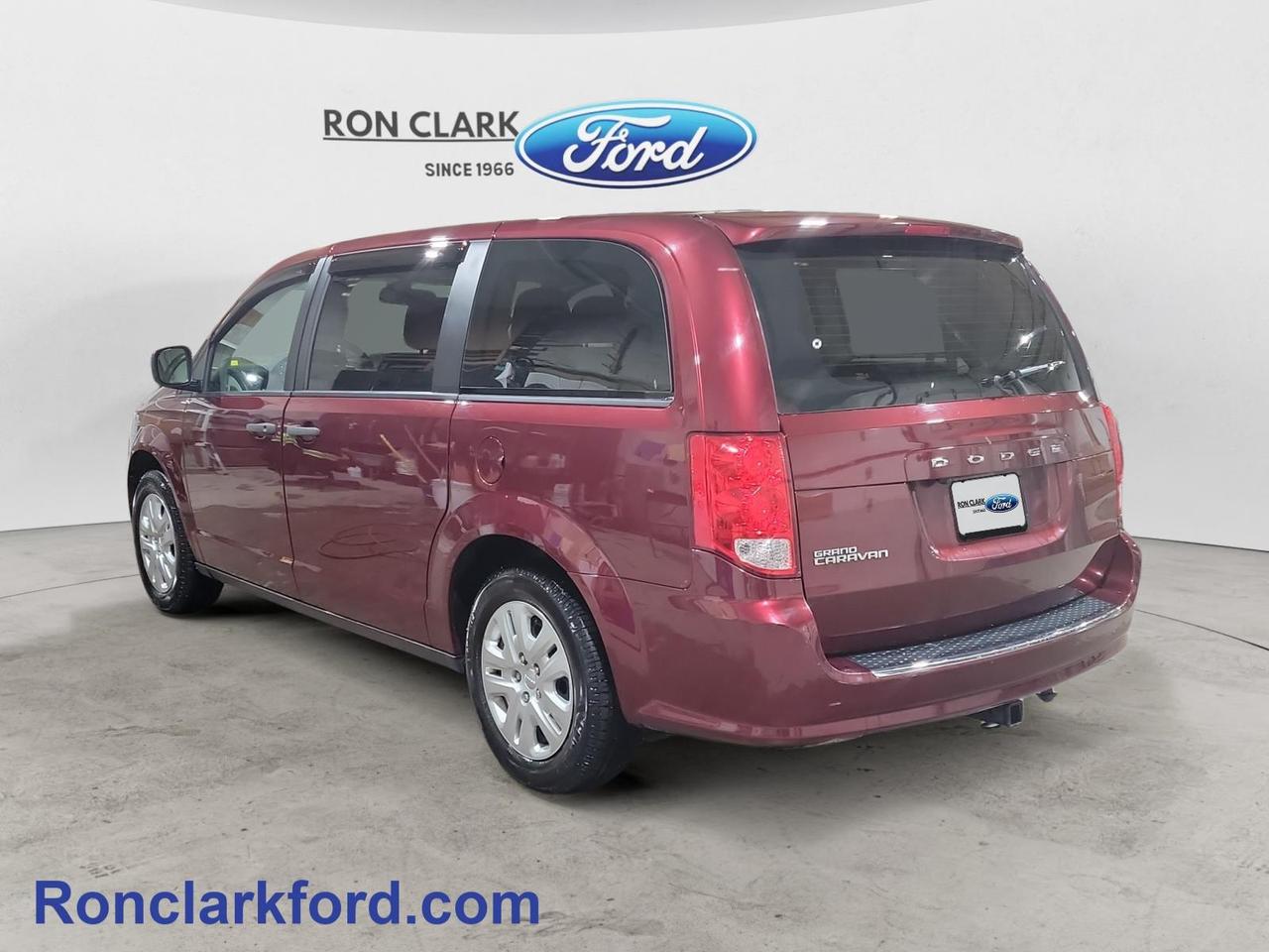 2019 Dodge Grand Caravan CVP/SXT Passenger Van Photo4