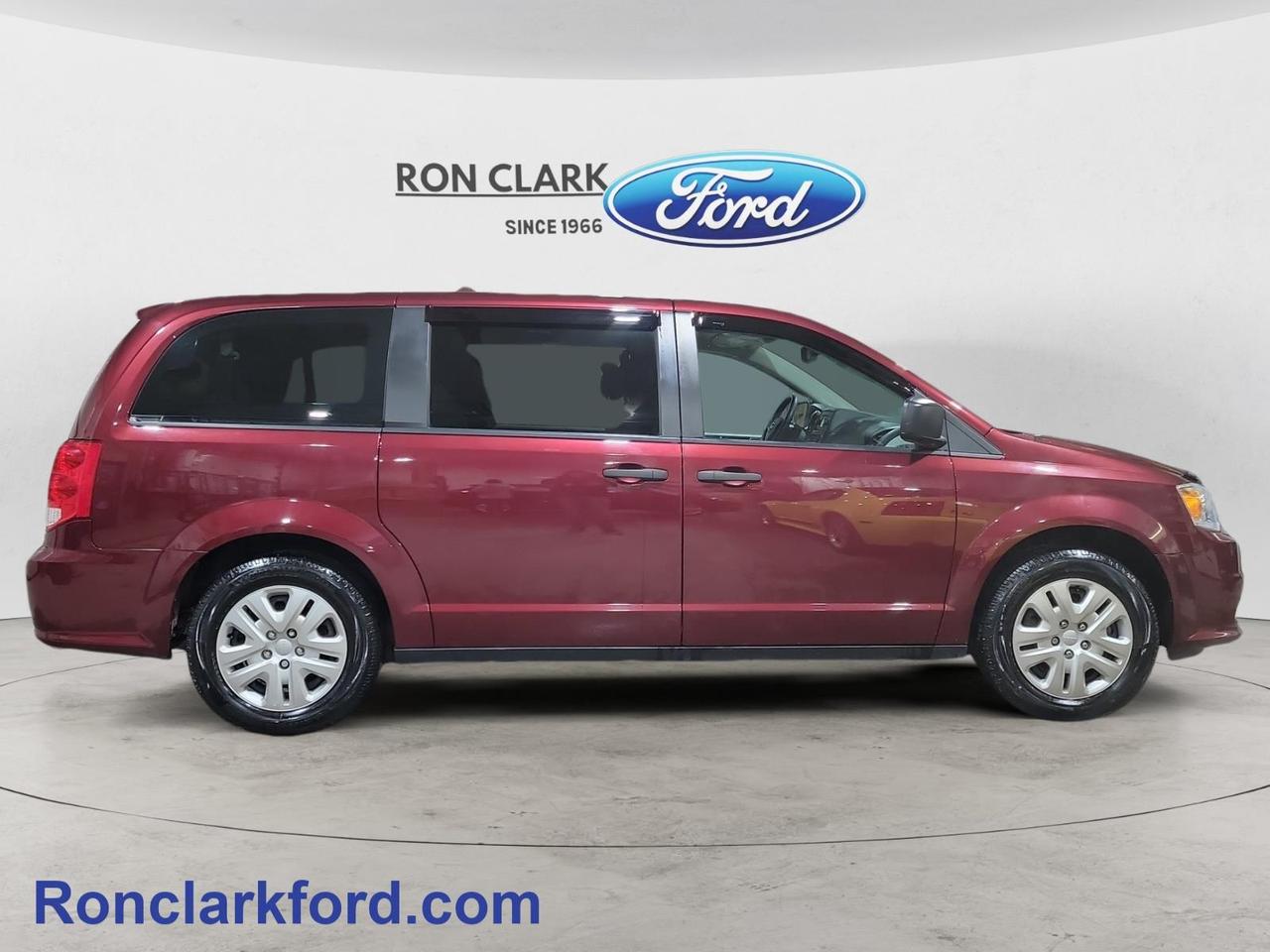 2019 Dodge Grand Caravan CVP/SXT Passenger Van Photo