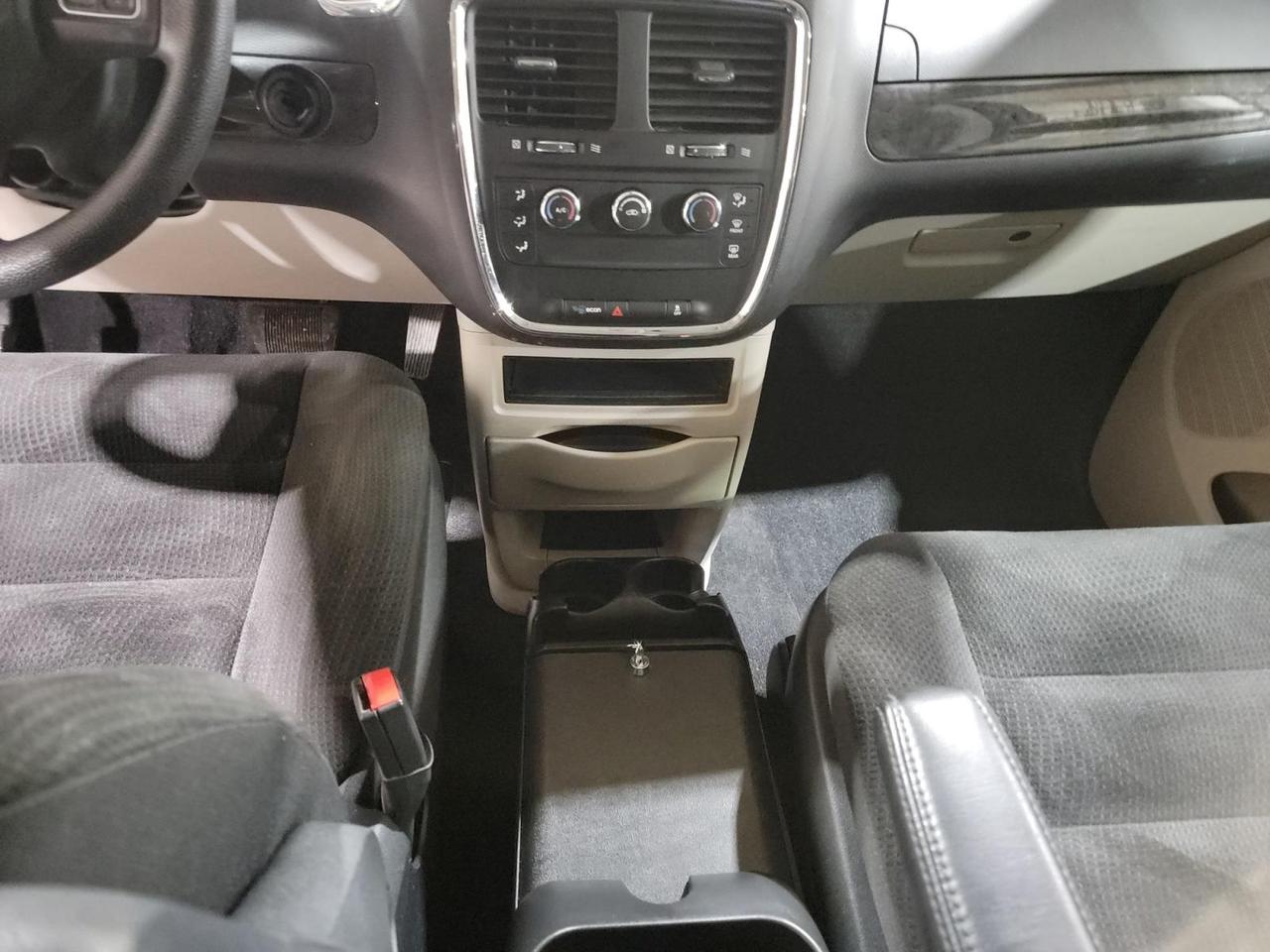 2019 Dodge Grand Caravan CVP/SXT Passenger Van Photo