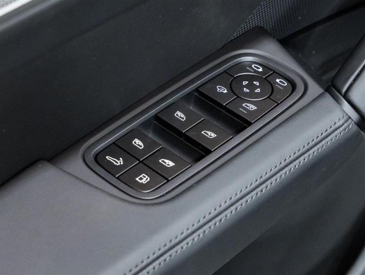 2026 Porsche Cayenne  Photo