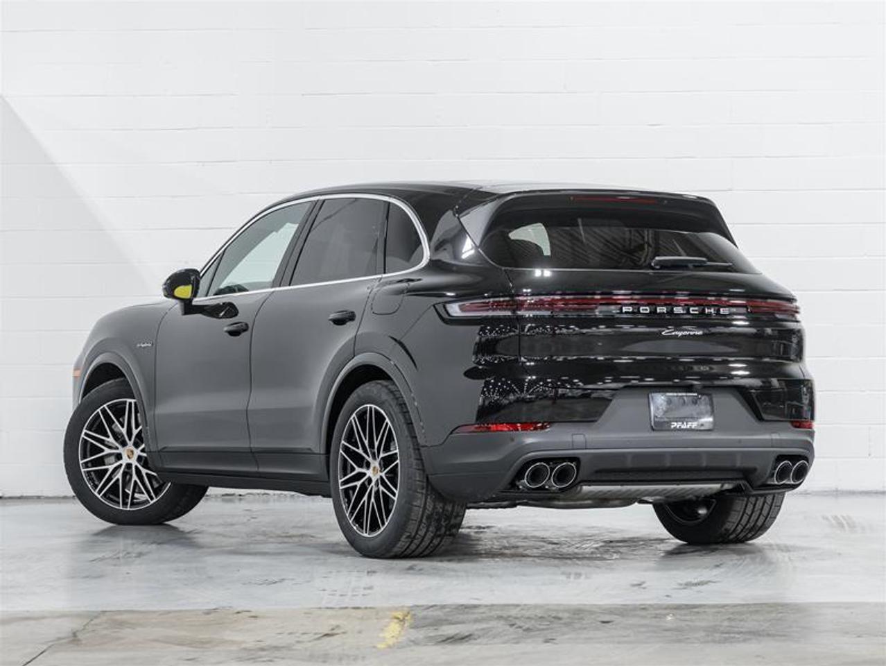 2026 Porsche Cayenne  Photo