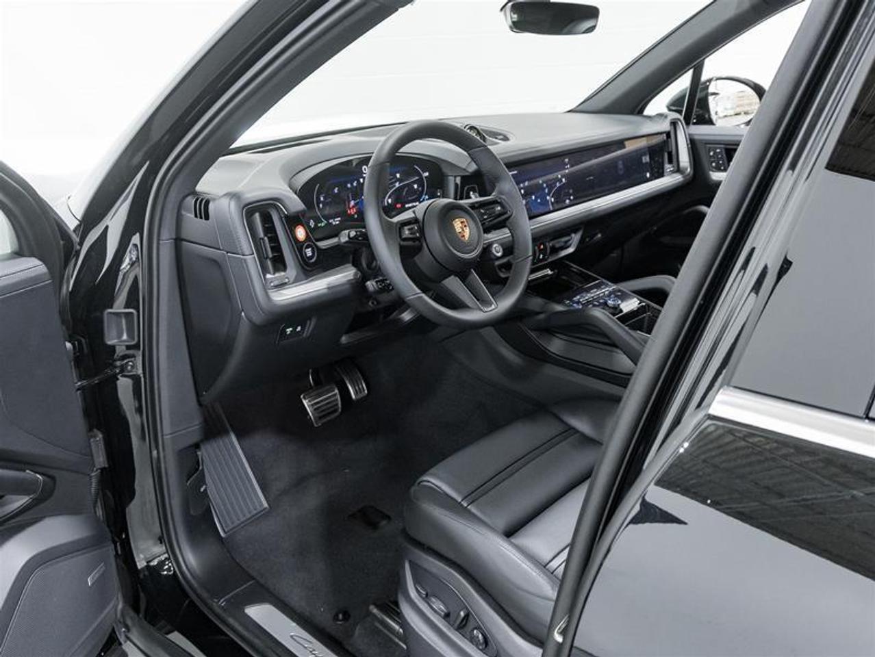 2026 Porsche Cayenne  Photo