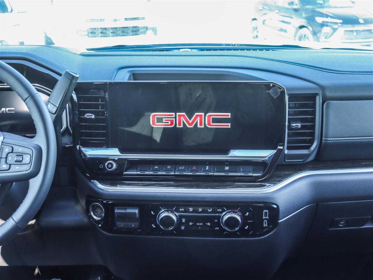 2026 GMC Sierra 1500 Crew Cab Standard Box 4-Wheel Drive SLE Photo