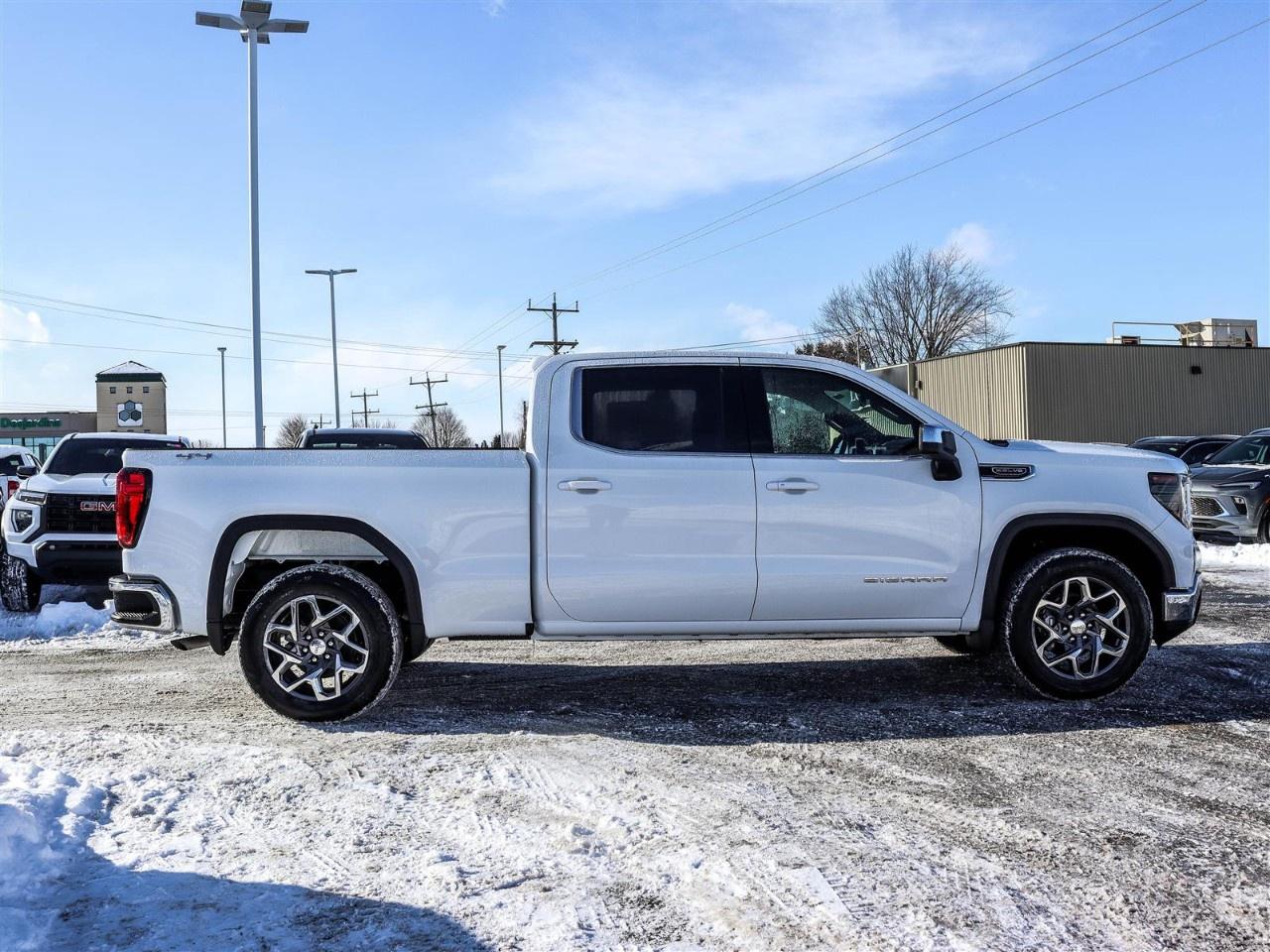 2026 GMC Sierra 1500 Crew Cab Standard Box 4-Wheel Drive SLE Photo