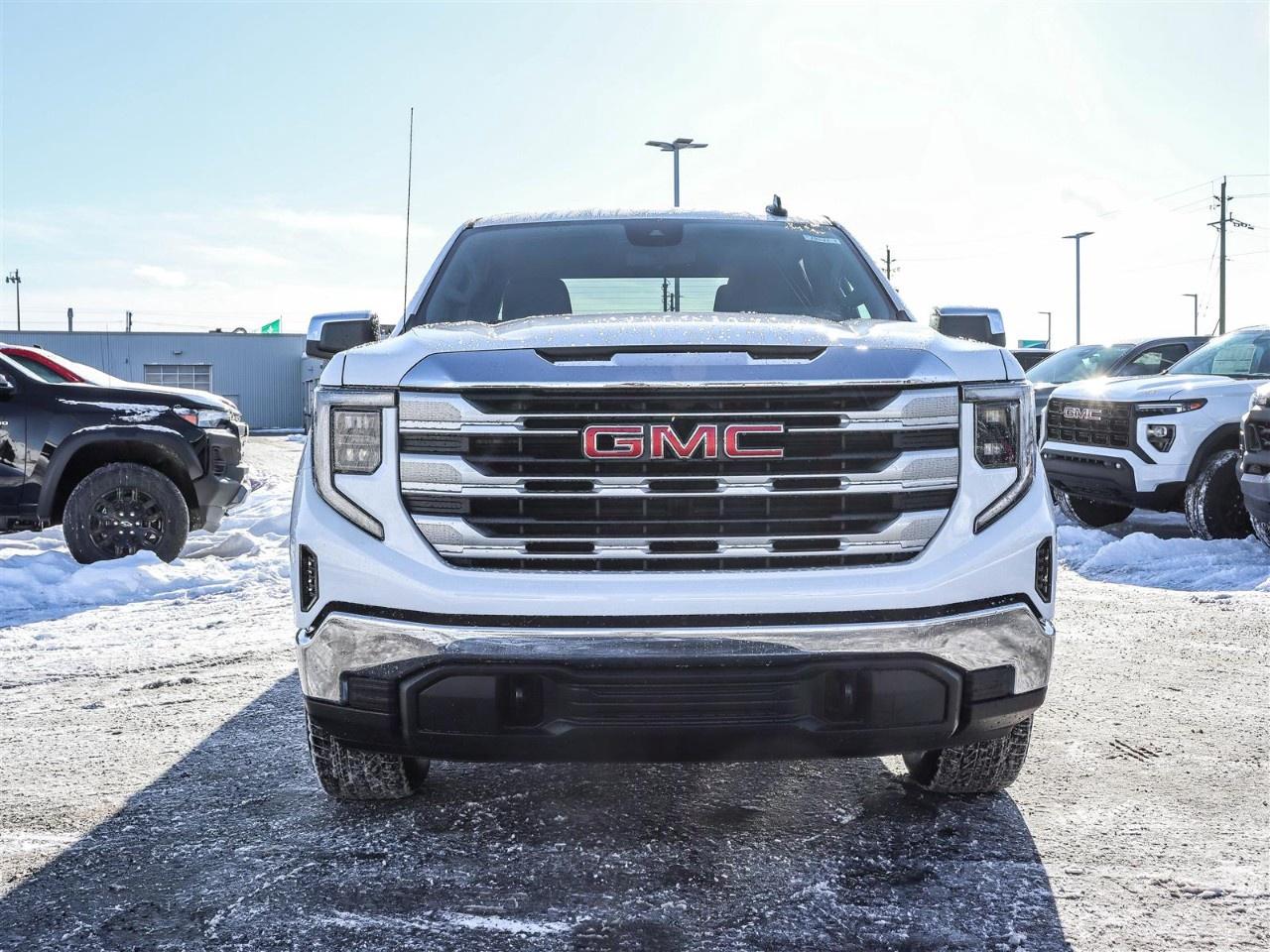 2026 GMC Sierra 1500 Crew Cab Standard Box 4-Wheel Drive SLE Photo