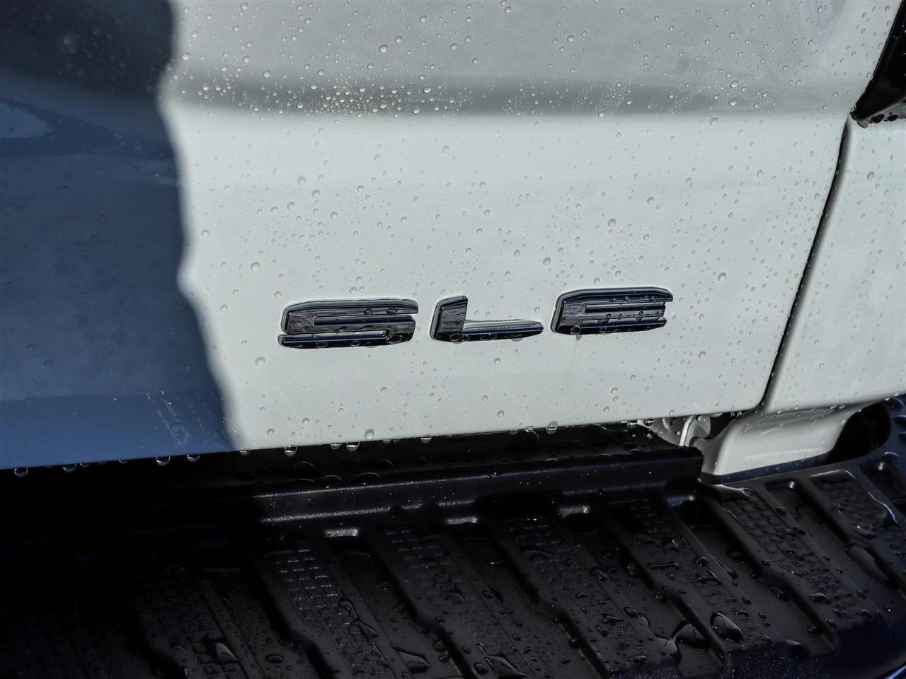 2026 GMC Sierra 1500 Crew Cab Standard Box 4-Wheel Drive SLE Photo