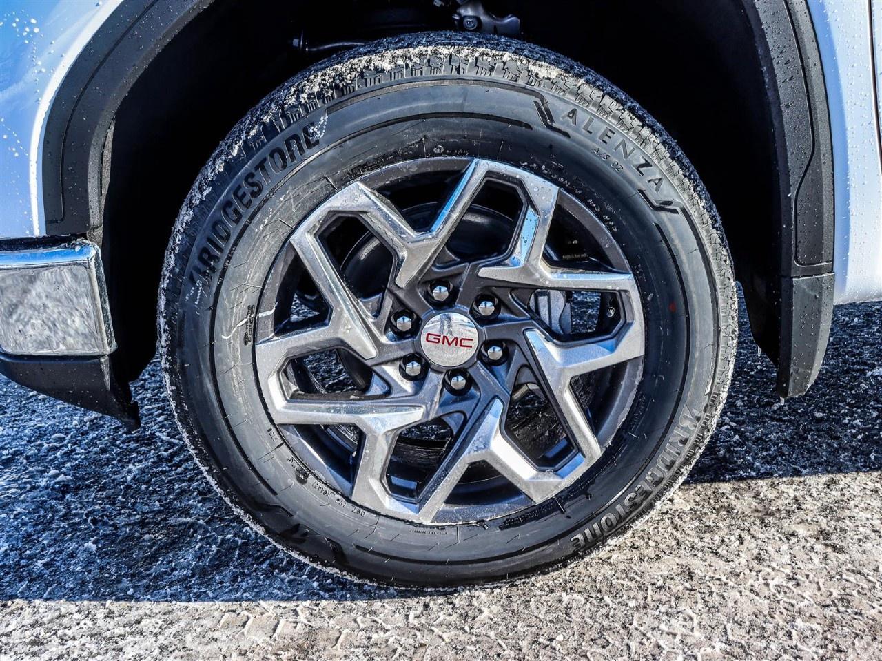 2026 GMC Sierra 1500 Crew Cab Standard Box 4-Wheel Drive SLE Photo