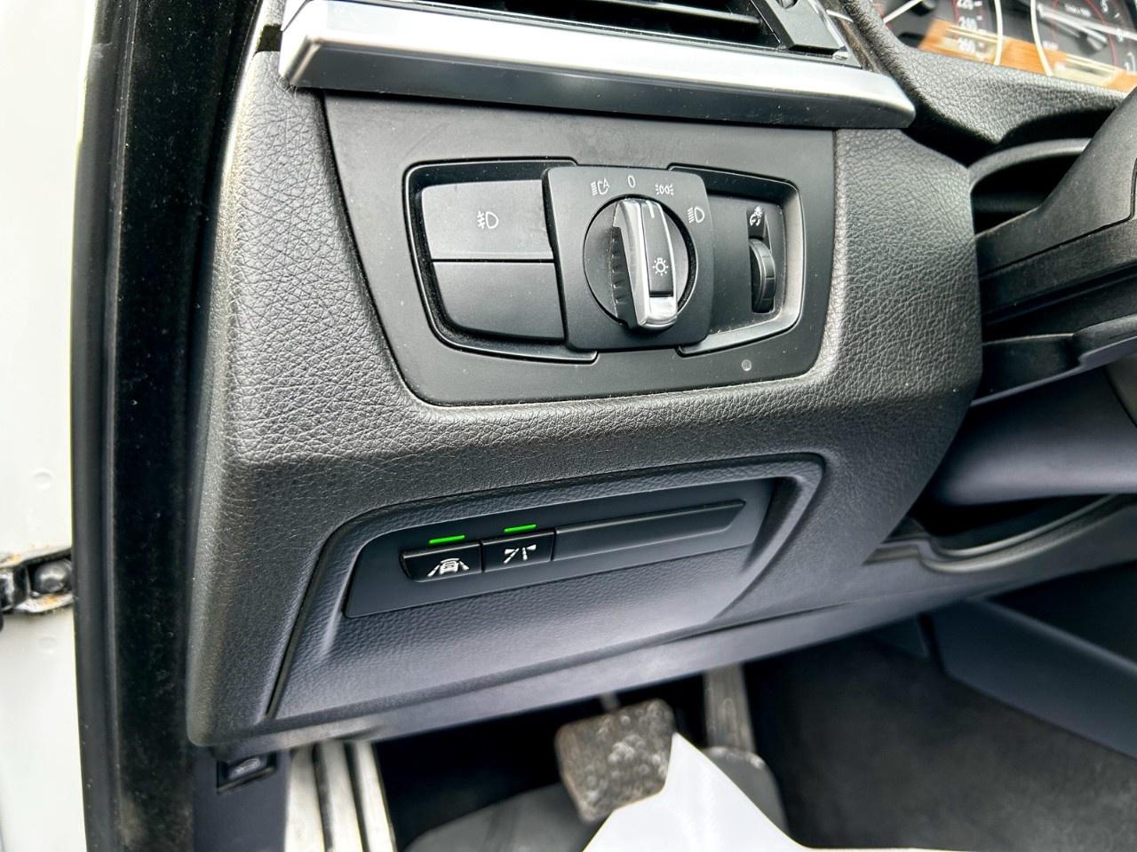 2015 BMW 4 Series Hard top convertible / M package / 360 camera / blind spot Photo