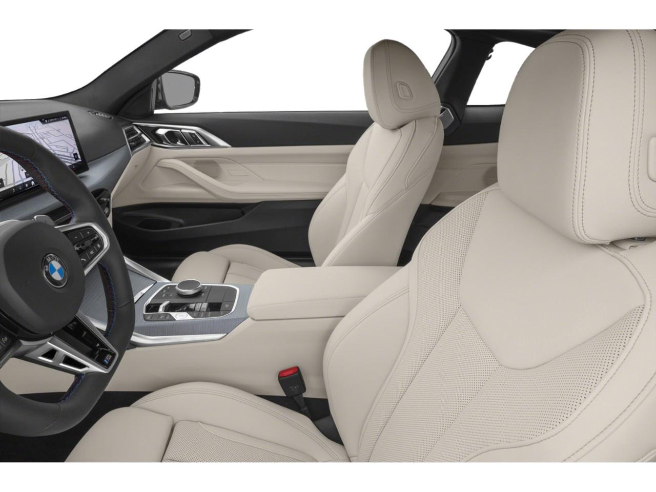 2026 BMW 4 Series M440i xDrive Coupe Photo