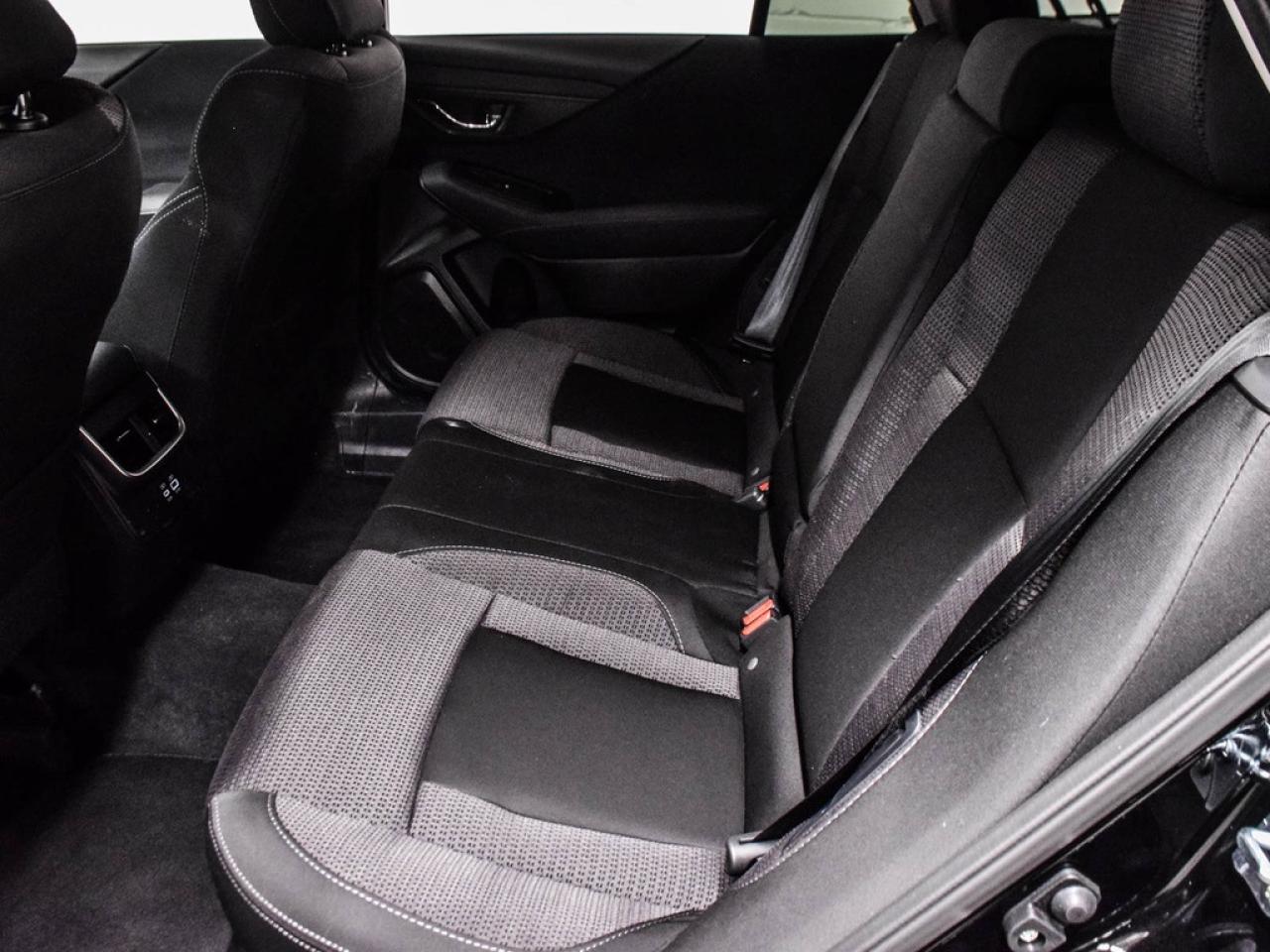 2025 Subaru Outback  Photo