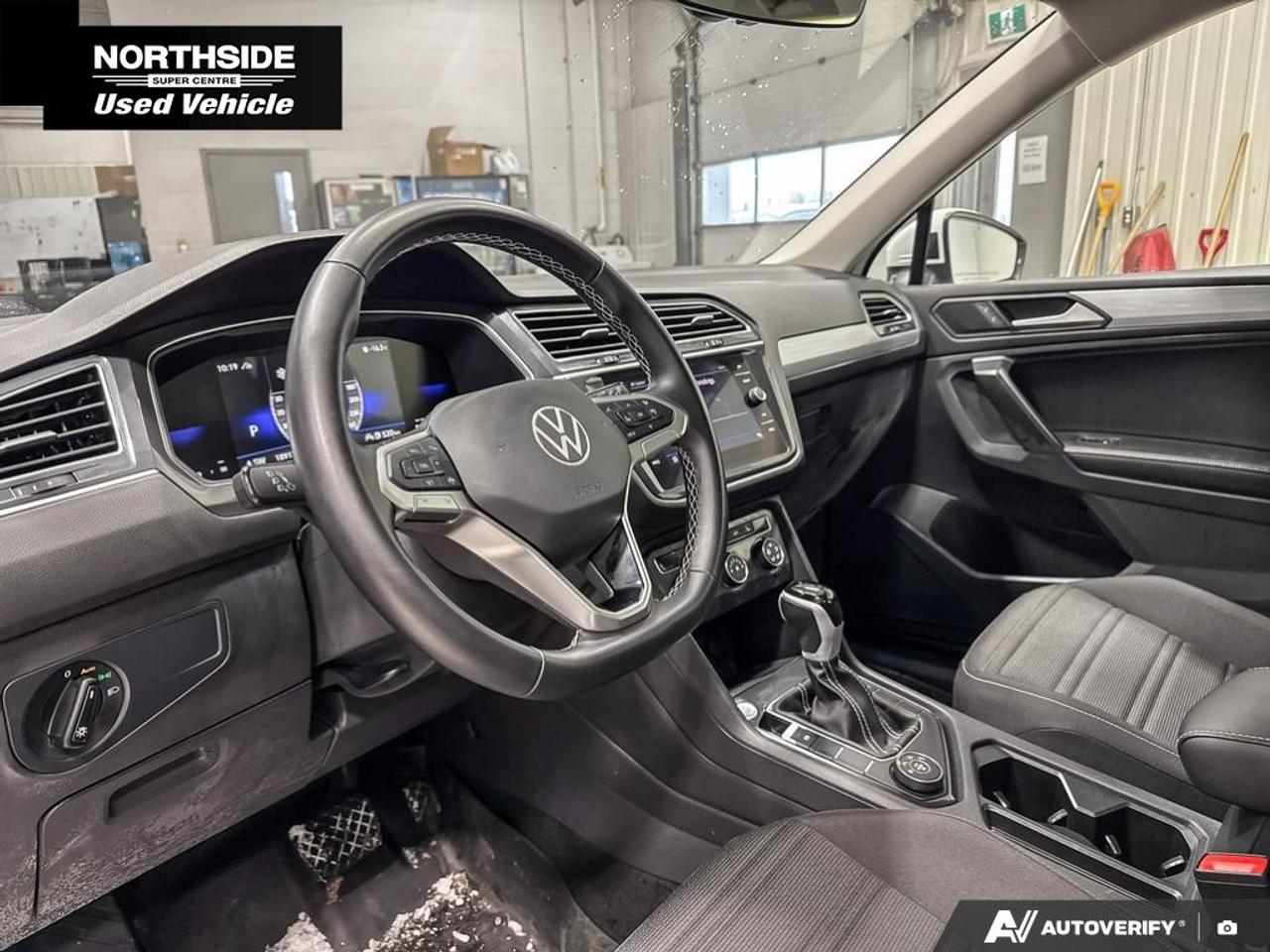 2024 Volkswagen Tiguan Trendline 4dr All-wheel Drive 4MOTION Photo