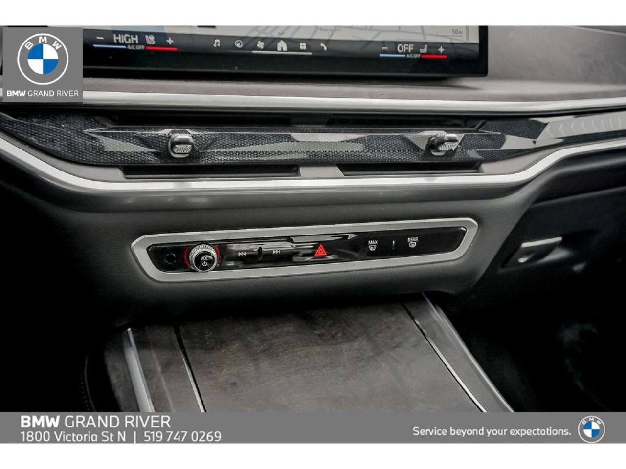 2024 BMW X7 xDrive40i 4dr All-Wheel Drive Sports Activity Vehicle Photo