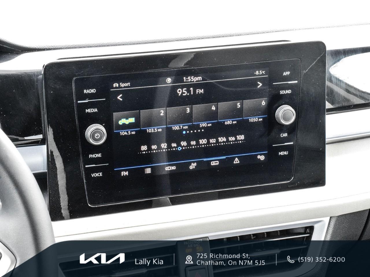 2025 Volkswagen Taos Comfortline New Arrival | Low KMs | Clean CarFax | Leather Photo