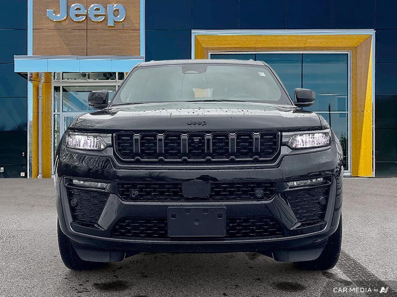 2026 Jeep Grand Cherokee L Base 4dr 4x4 Photo