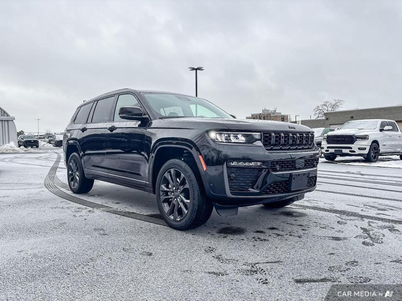 2026 Jeep Grand Cherokee L Base 4dr 4x4 Photo