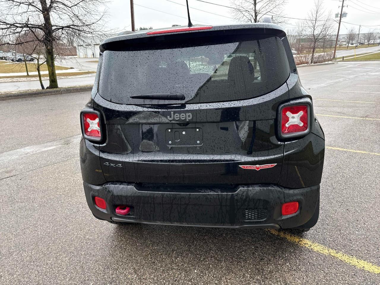 2016 Jeep Renegade Trailhawk 4dr 4x4 Photo