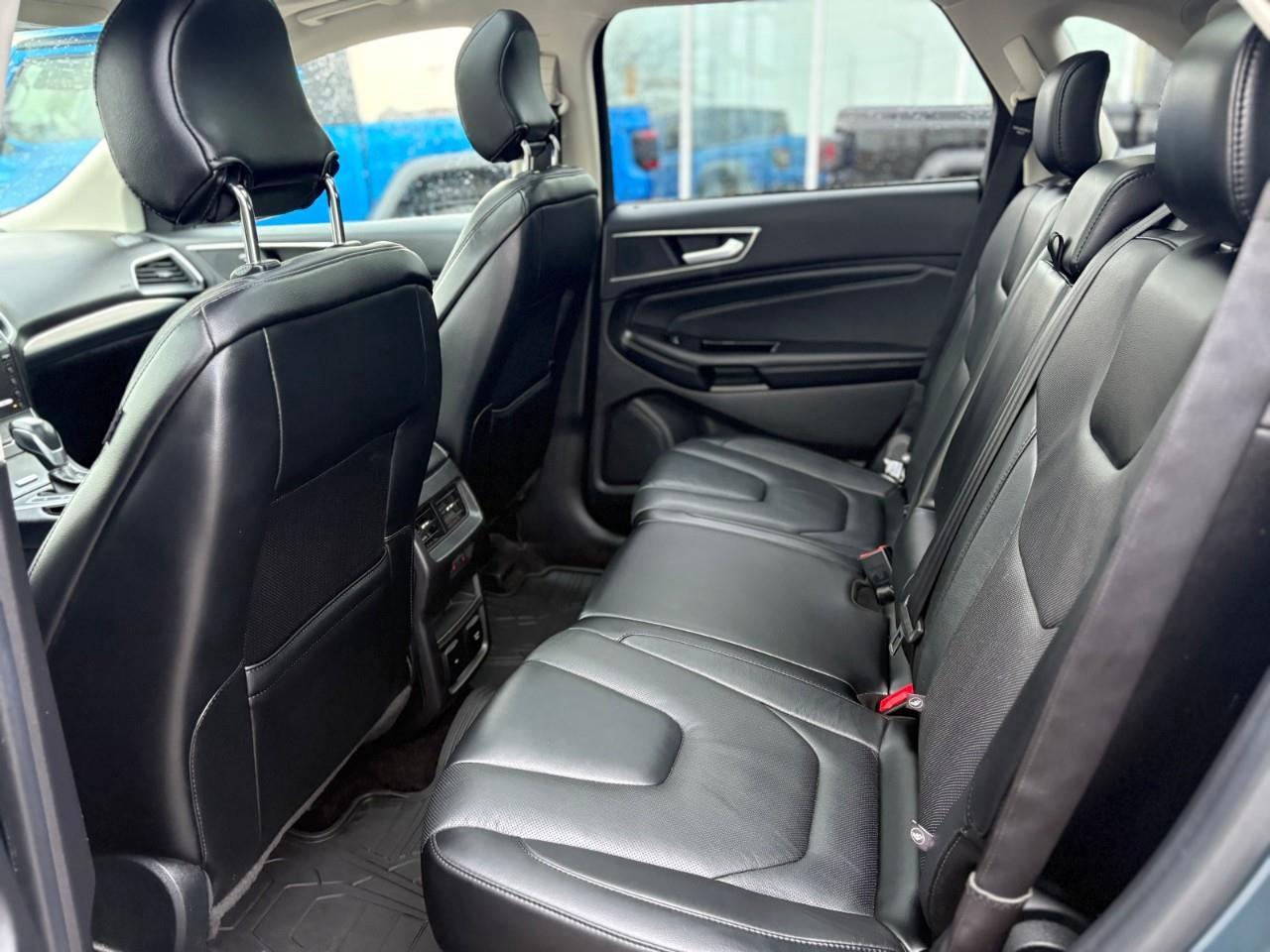 2016 Ford Edge TITANIUM 4DR ALL-WHEEL DRIVE Photo