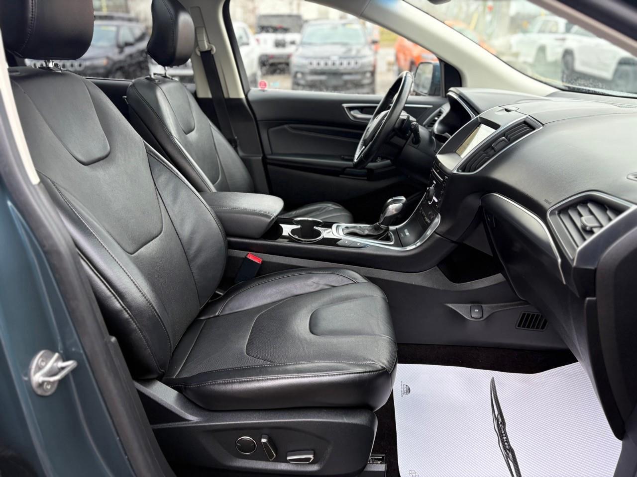 2016 Ford Edge TITANIUM 4DR ALL-WHEEL DRIVE Photo