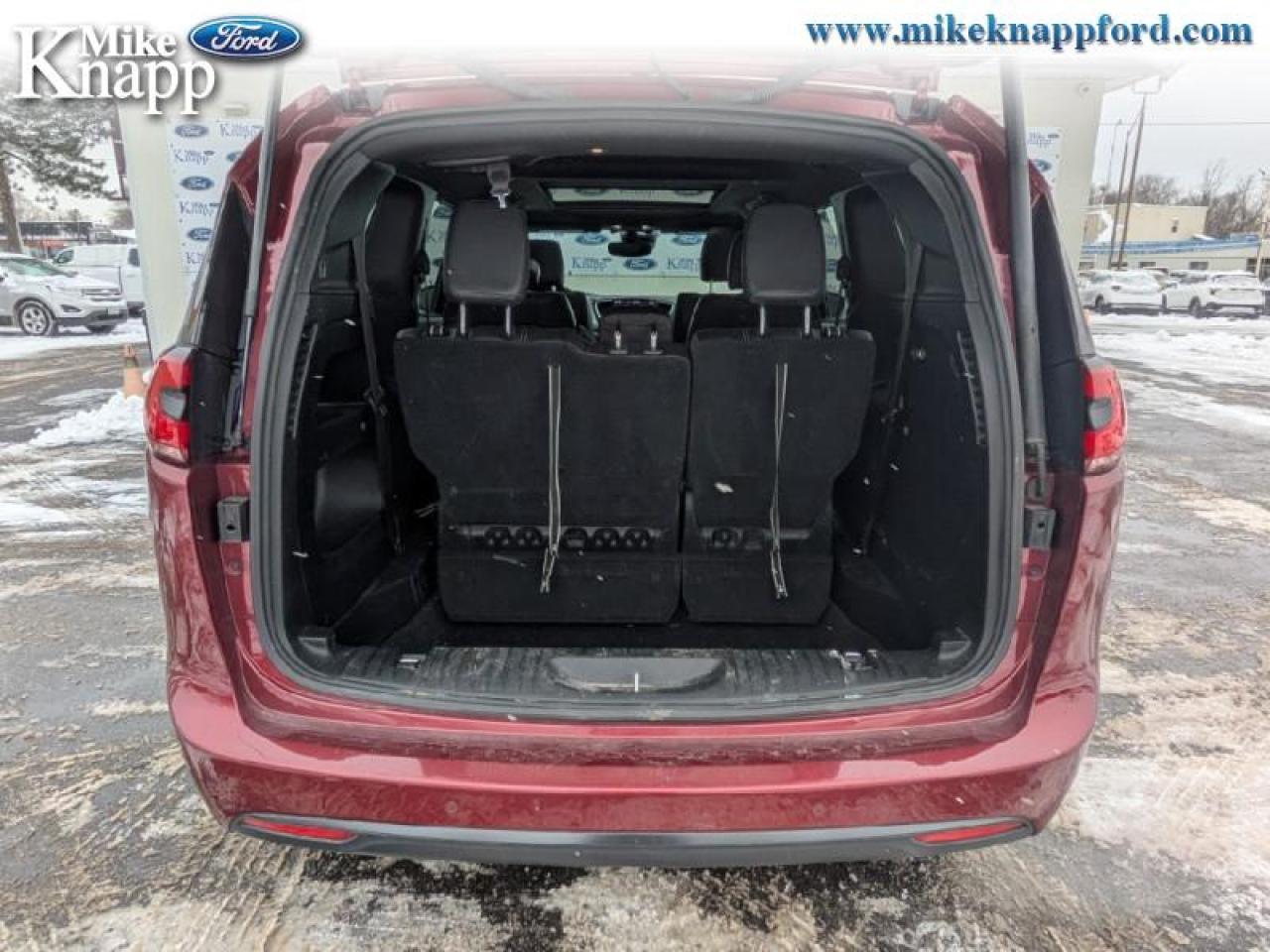 2022 Chrysler Pacifica Touring L Photo