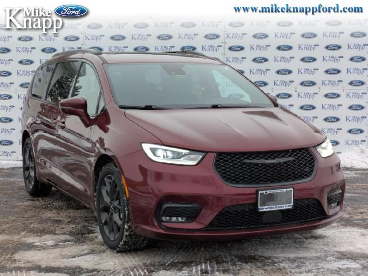 2022 Chrysler Pacifica Touring L Photo