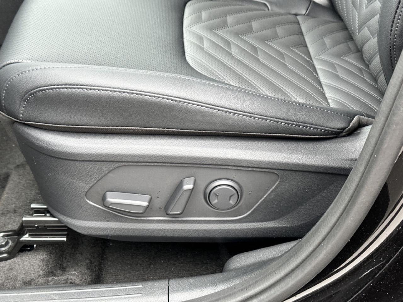 2026 Kia Sportage X-line AWD Photo