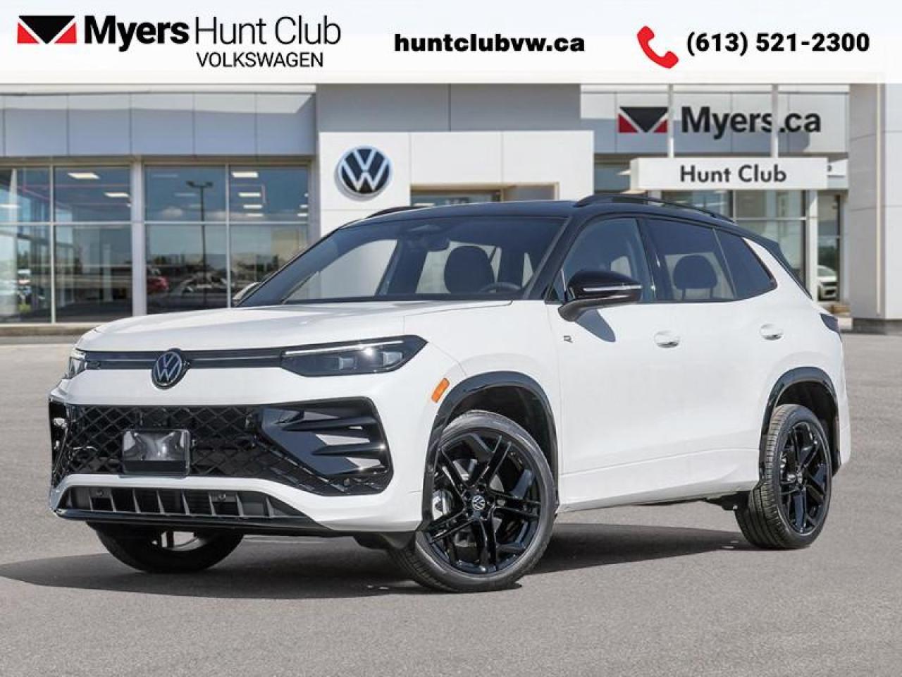 2026 Volkswagen Tiguan Comfortline R-Line Black Edition Photo0