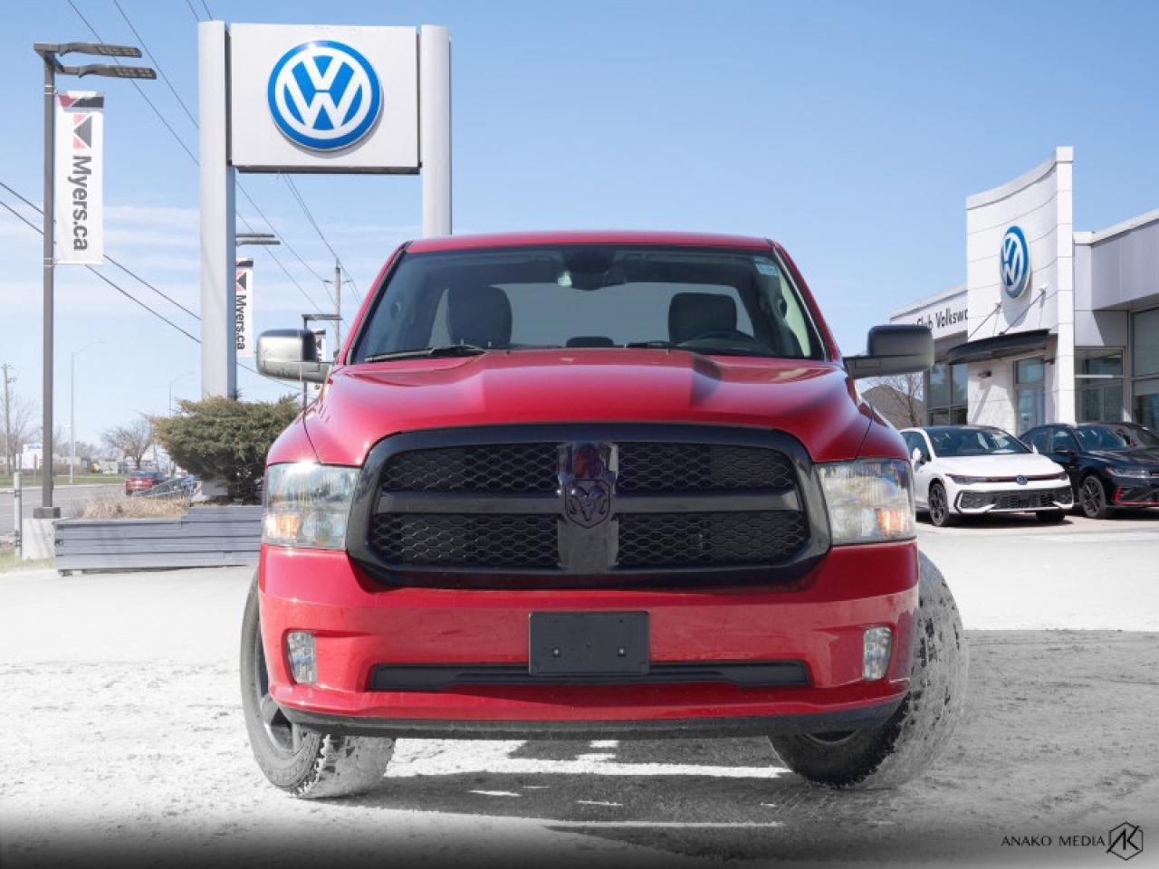 2023 RAM 1500 Classic ST (140.5 WB 5'7 Box) SWB Photo4