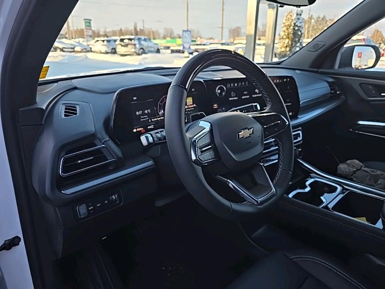 2026 Chevrolet Traverse LT Photo3