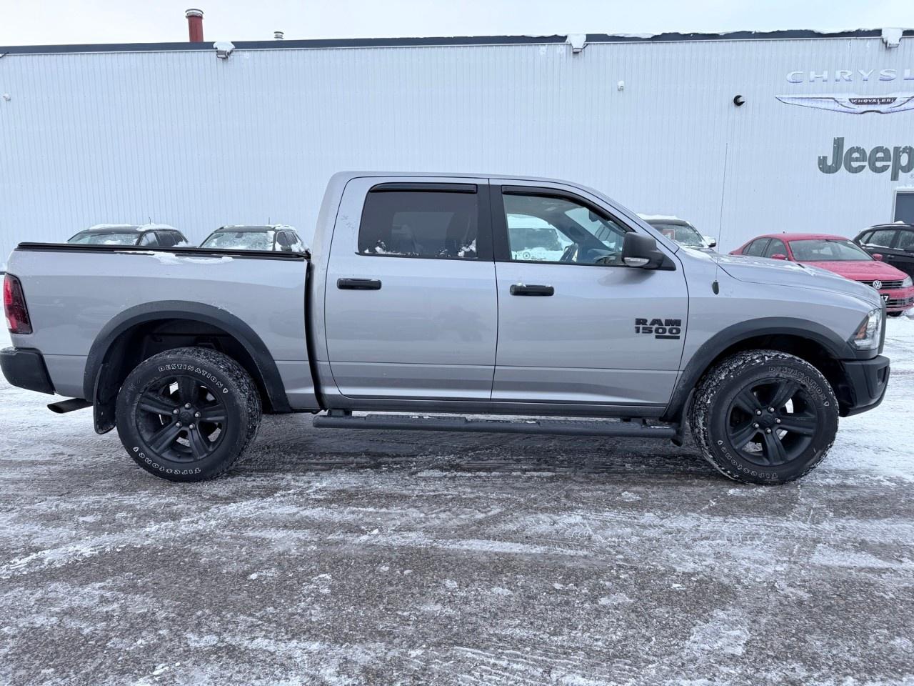 2021 RAM 1500 Classic WARLOCK 4X4 CREW CAB 5'7" BOX Photo