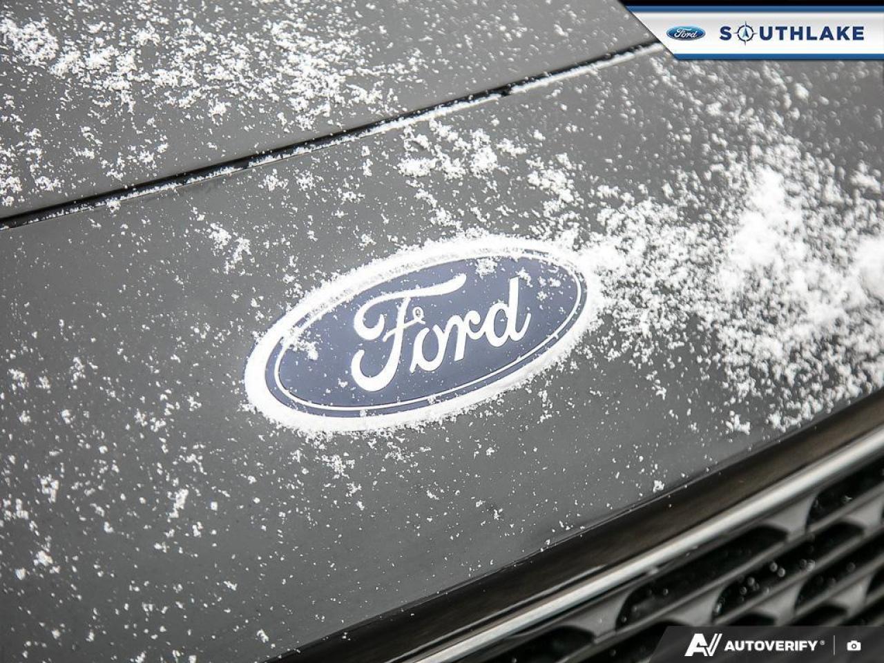 2022 Ford Escape SEL 4dr All-Wheel Drive Photo