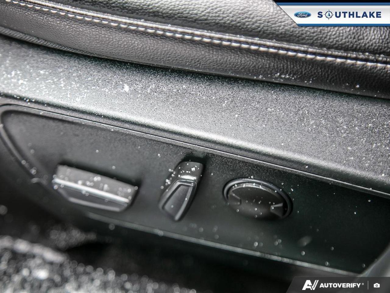 2022 Ford Escape SEL 4dr All-Wheel Drive Photo